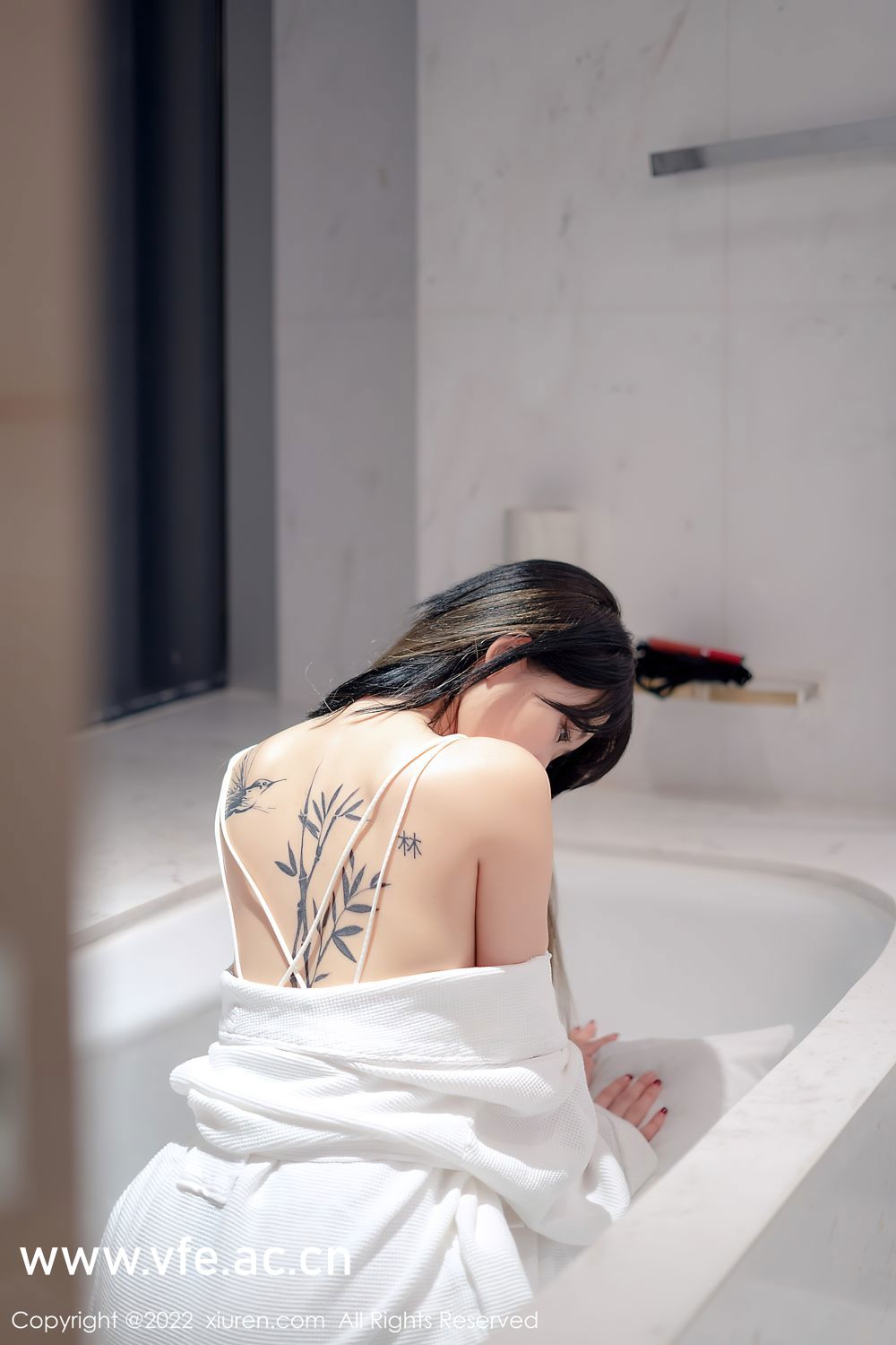 《LOUISA KHOVANSKI HD 4K》在线寓目-LOUISA KHO...